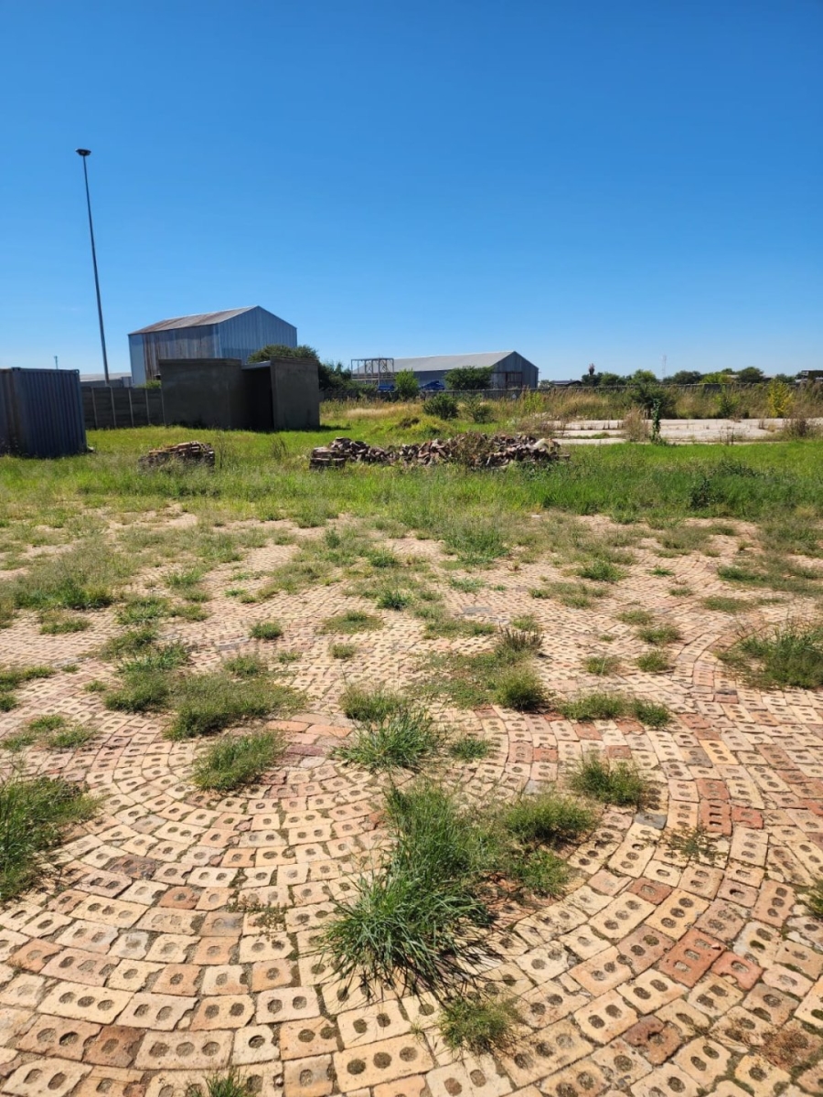 Commercial Property for Sale in Uraniaville North West